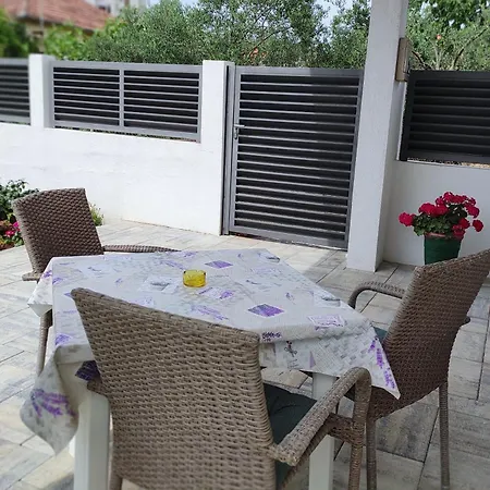 By Foot Apartment Zadar